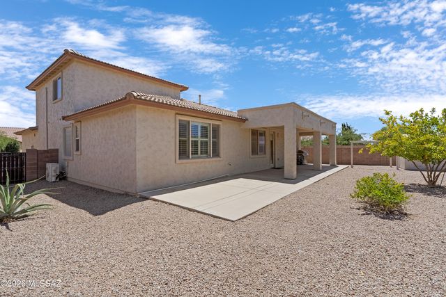 12453 N Starthroat Drive, Marana, AZ 85653