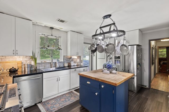 1515 Owen Rd, Brentwood, TN 37027