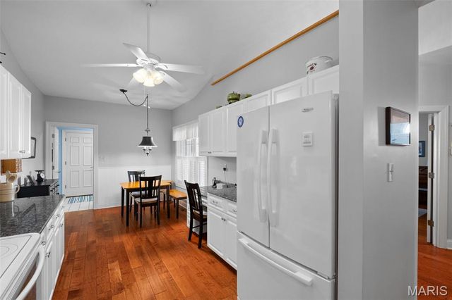 149 Shaelah Court, Weldon Spring, MO 63304