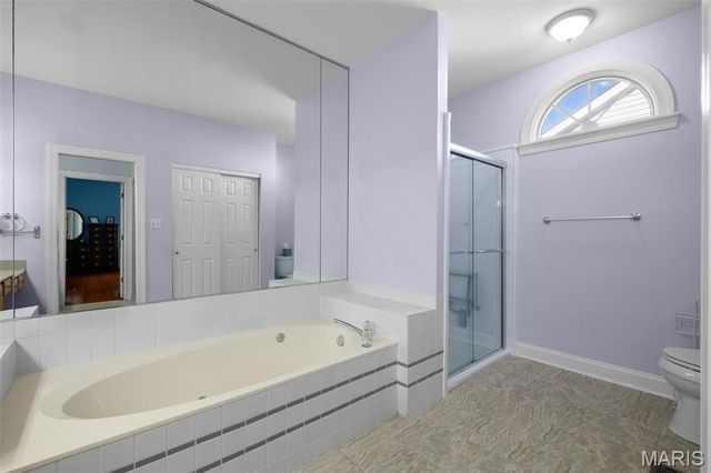 149 Shaelah Court, Weldon Spring, MO 63304