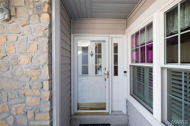 149 Shaelah Court, Weldon Spring, MO 63304