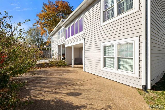 149 Shaelah Court, Weldon Spring, MO 63304