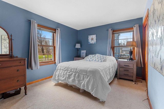 1107 GROSSE ROAD, Little Suamico, WI 54141
