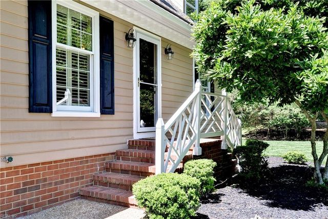 122 James Bray DR, Williamsburg, VA 23188