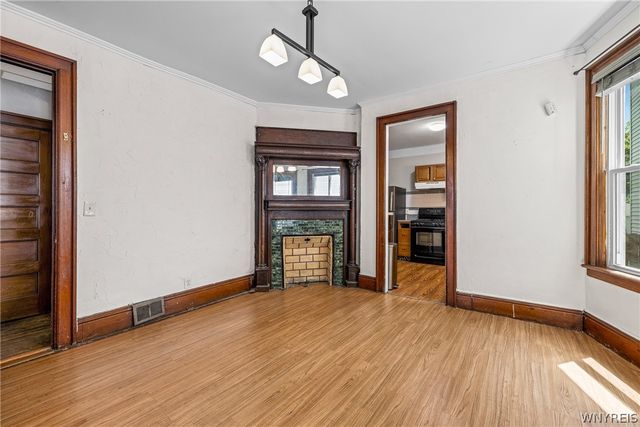 17 Indian Church Road, Buffalo, NY 14227