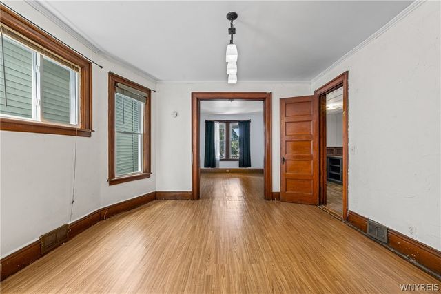 17 Indian Church Road, Buffalo, NY 14227