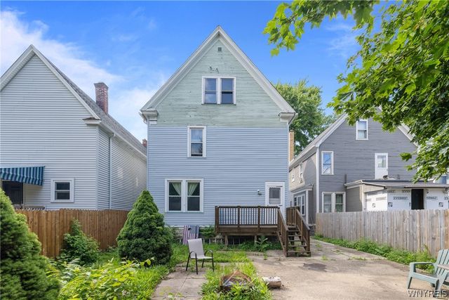 17 Indian Church Road, Buffalo, NY 14227
