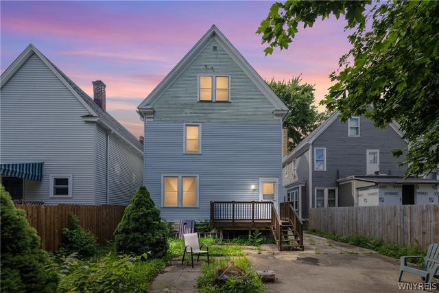 17 Indian Church Road, Buffalo, NY 14227