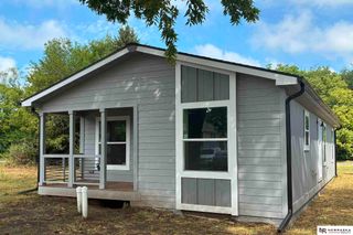 2436 Larimore Avenue, Omaha, NE 68111