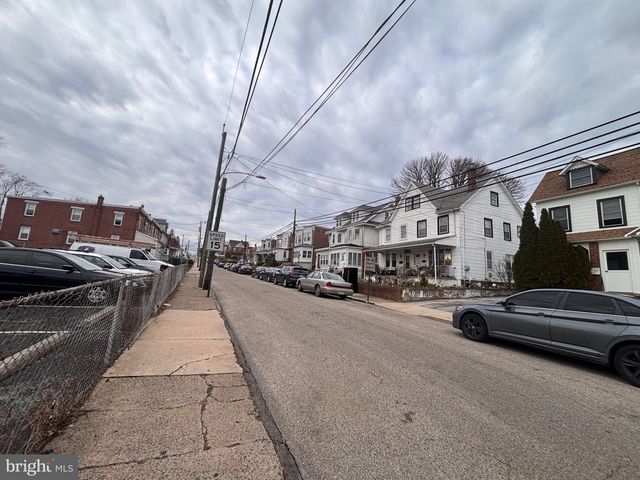 17 WALNUT ST, Clifton Heights, PA 19018