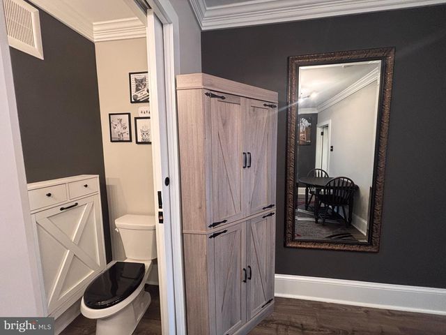 17 WALNUT ST, Clifton Heights, PA 19018