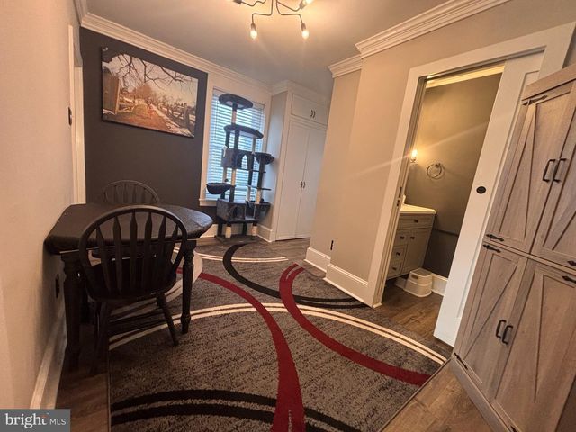 17 WALNUT ST, Clifton Heights, PA 19018