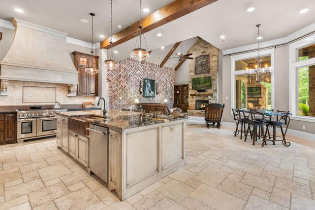 6926 Comanche Bend, Montgomery, TX 77316