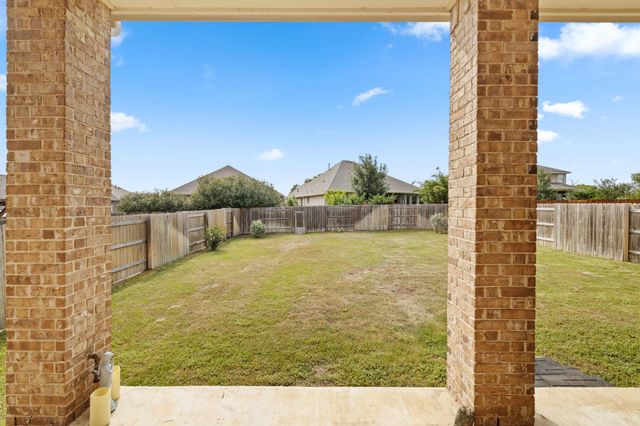 132 Emerald Garden RD, San Marcos, TX 78666