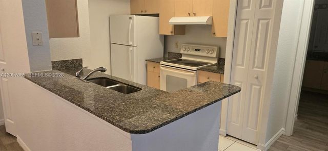 2589 Centergate Drive 202, Miramar, FL 33025
