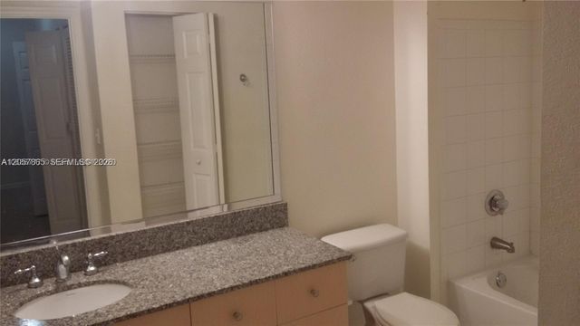 2589 Centergate Drive 202, Miramar, FL 33025