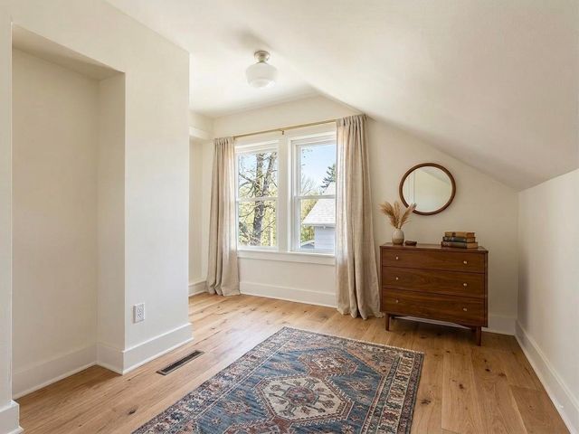 82 Howard Street, Winchester, NH 03470