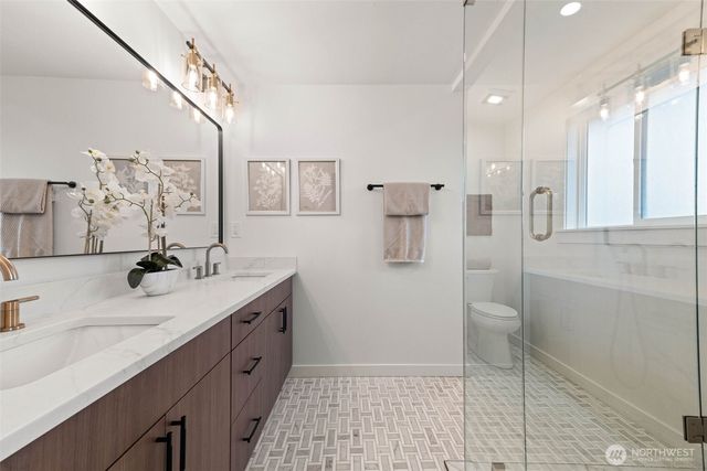 16807 NE 6TH Place, Bellevue, WA 98008