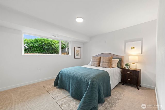 16807 NE 6TH Place, Bellevue, WA 98008