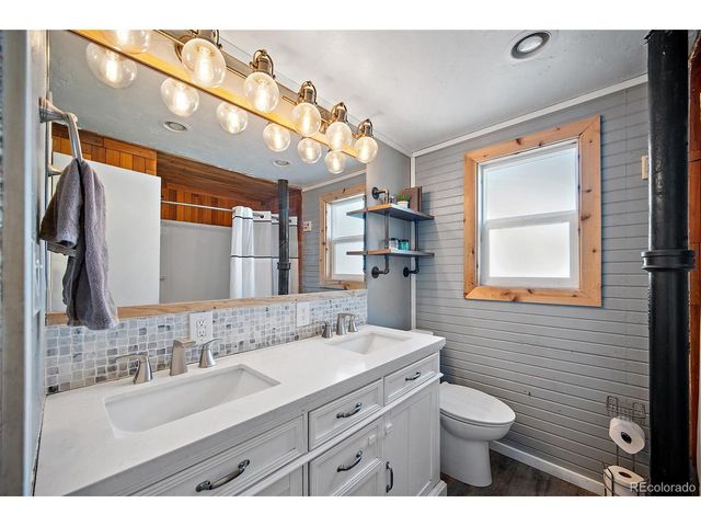 1630 Jackson St, Pueblo, CO 81004