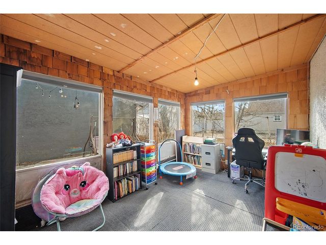 1630 Jackson St, Pueblo, CO 81004