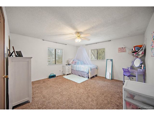 1630 Jackson St, Pueblo, CO 81004