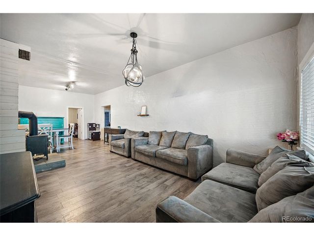1630 Jackson St, Pueblo, CO 81004