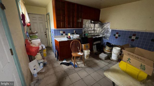 1326 S 8TH ST, Philadelphia, PA 19147