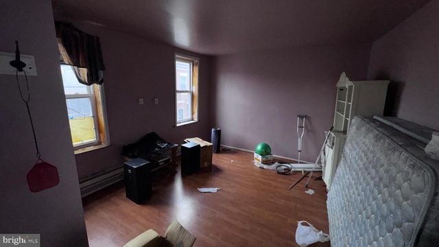 1326 S 8TH ST, Philadelphia, PA 19147