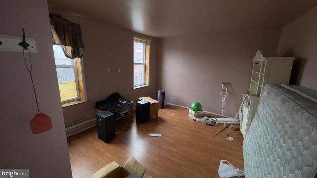 1326 S 8TH ST, Philadelphia, PA 19147