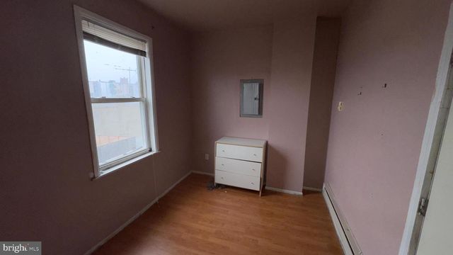 1326 S 8TH ST, Philadelphia, PA 19147