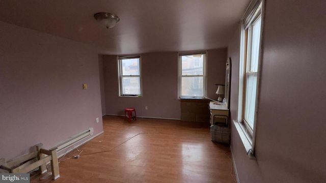 1326 S 8TH ST, Philadelphia, PA 19147