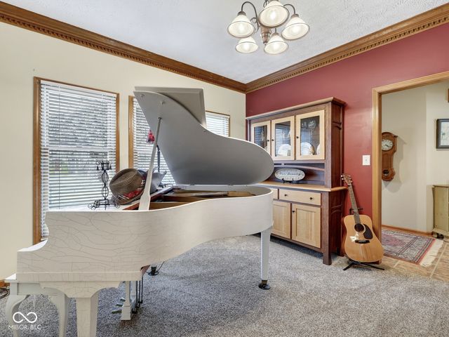 10230 Terri Lane, Brownsburg, IN 46112