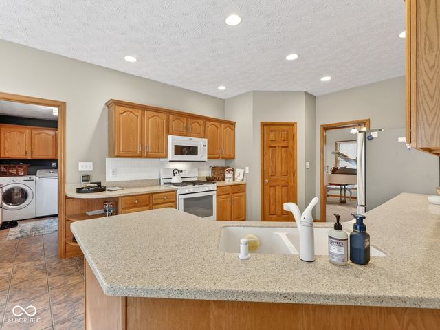 10230 Terri Lane, Brownsburg, IN 46112