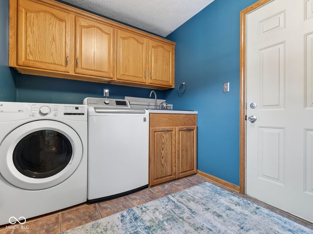 10230 Terri Lane, Brownsburg, IN 46112