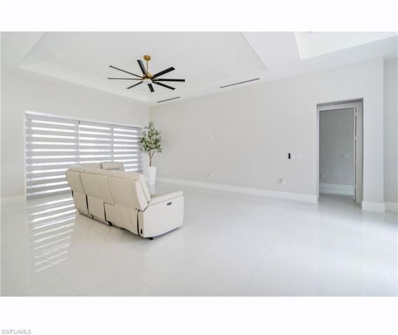 2313 6th AVE SE, Naples, FL 34117