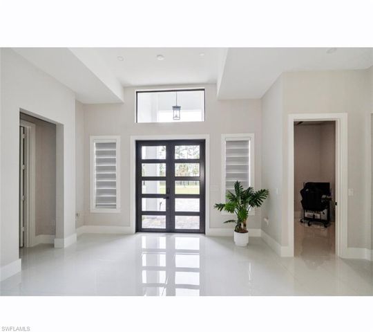 2313 6th AVE SE, Naples, FL 34117