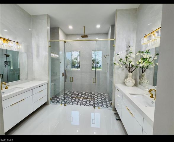 2313 6th AVE SE, Naples, FL 34117