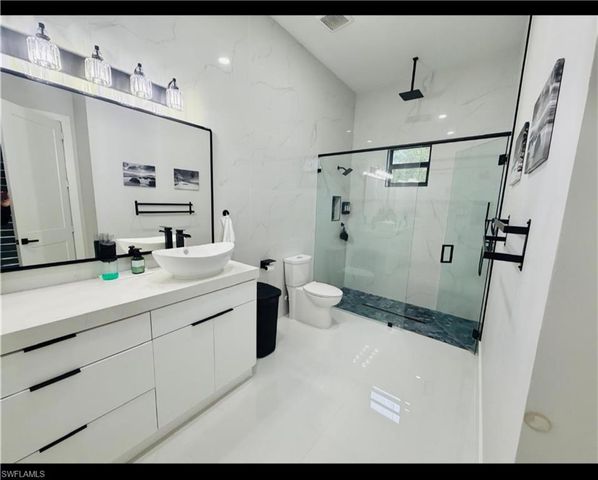 2313 6th AVE SE, Naples, FL 34117