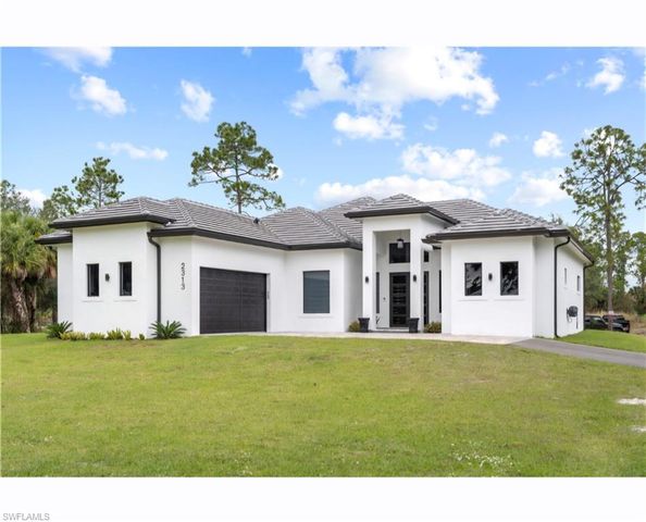 2313 6th AVE SE, Naples, FL 34117