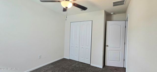 8042 CAPE FOX Drive, Jacksonville, FL 32222