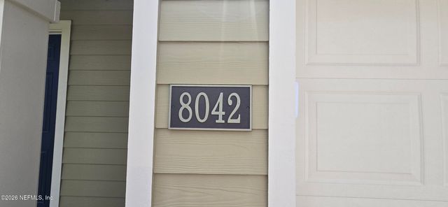 8042 CAPE FOX Drive, Jacksonville, FL 32222