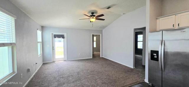 8042 CAPE FOX Drive, Jacksonville, FL 32222