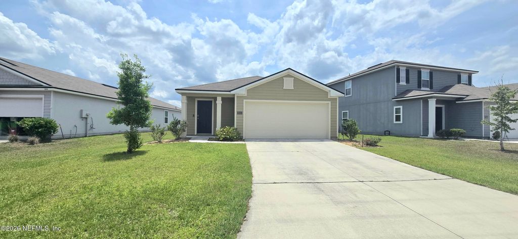 8042 CAPE FOX Drive, Jacksonville, FL 32222