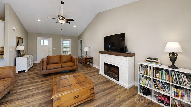 3867 Ritchie Road, Lincolnton, NC 28092