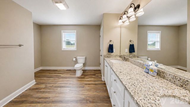 3867 Ritchie Road, Lincolnton, NC 28092