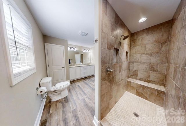 3867 Ritchie Road, Lincolnton, NC 28092