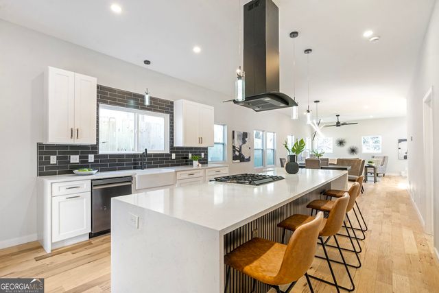 959 Woodbourne Drive SW, Atlanta, GA 30310