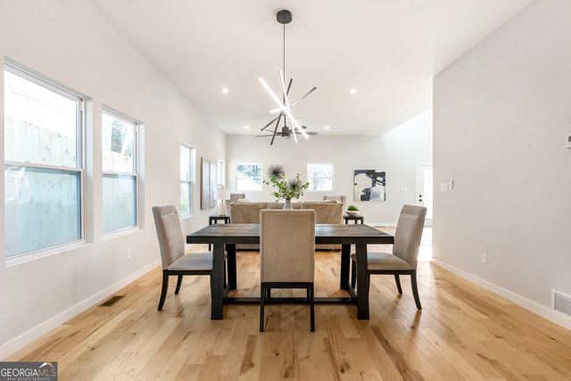 959 Woodbourne Drive SW, Atlanta, GA 30310