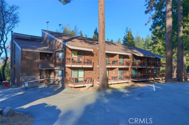 7540 Henness Circle B210, Yosemite National Park, CA 95389